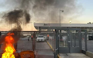 Milei acelera el fin de la “anomalía argentina”: crecen el agro y la minería mientras se achica la industria